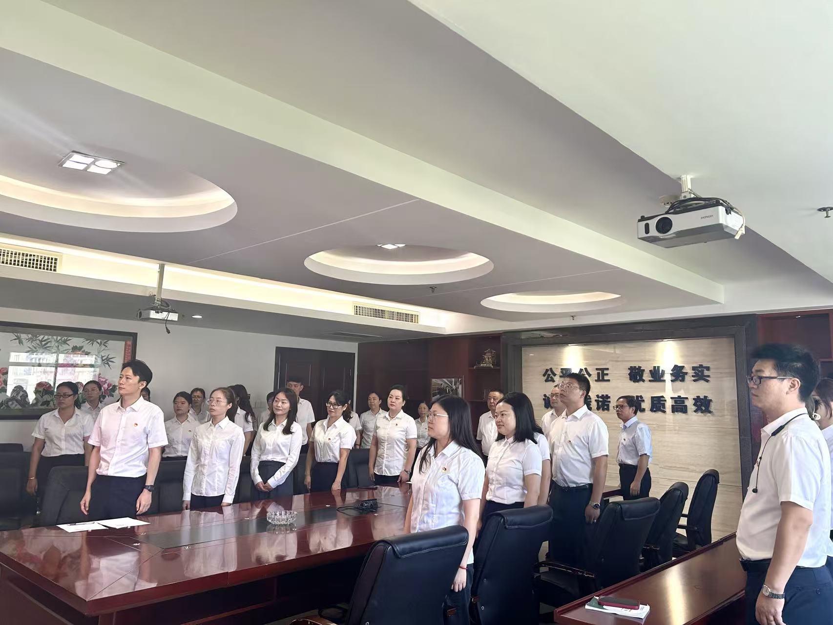 湘能卓信会计师事务所,长沙会计师事务所,会计报表年审业务承包,企业财务报表审计,管理审计项目审计,管理咨询会计服务,资本验证